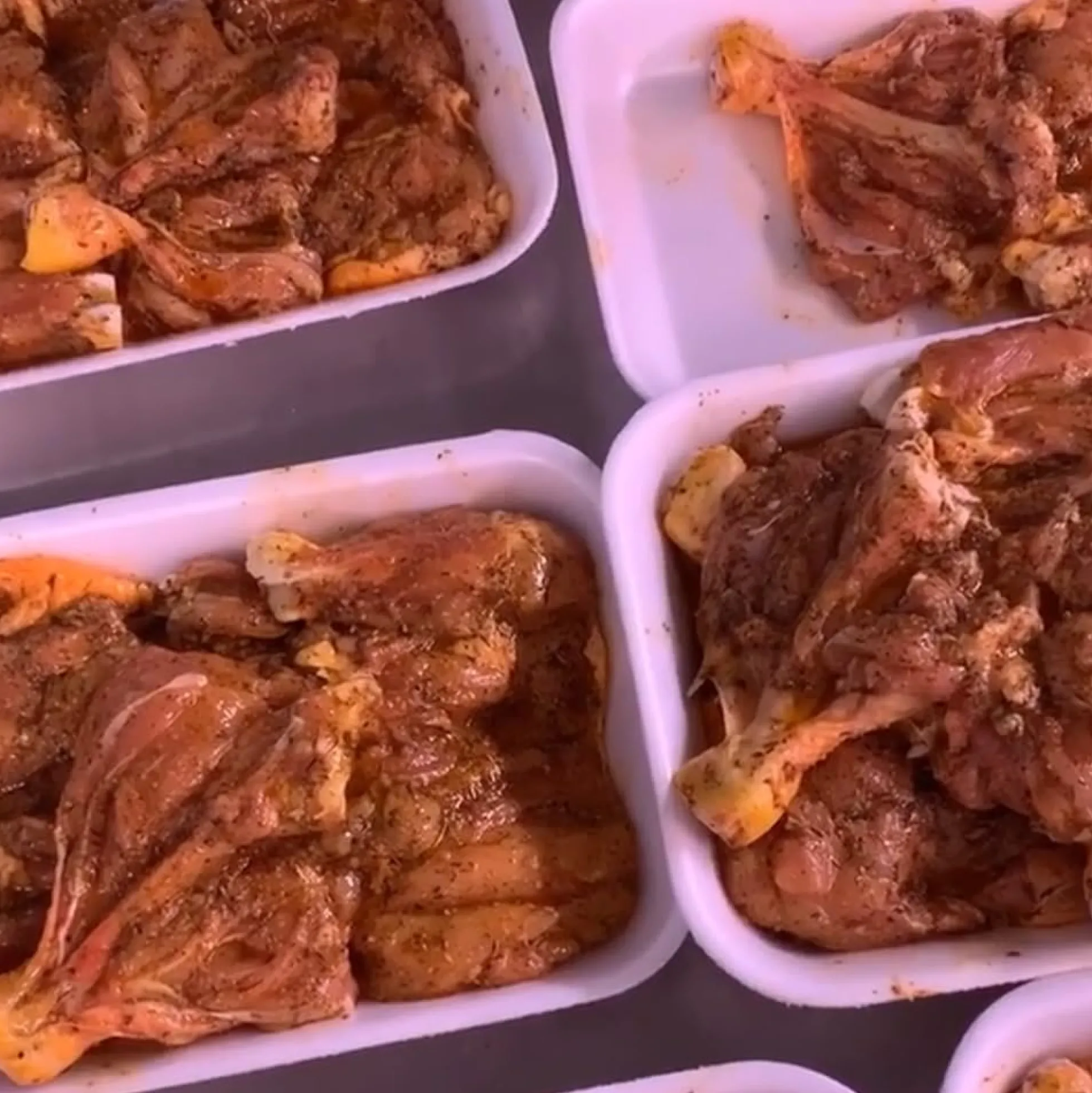6 Bandejas Uso Alimentario Con Tapa: 1,2l Sin Bpa's (21,3 X 15,7 X 6,3cm) - Cocinas, Restaurantes, Comedores, Catering