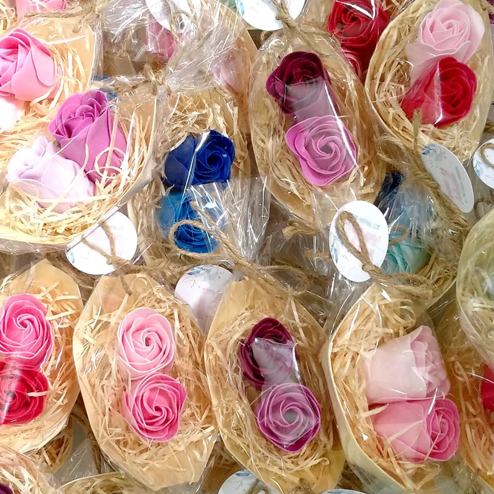 50 Barcas Con Flores Para Regalo Invitados (rosa) - Rosas De Jabón Para Baño Aromático. Detalle Original Para Eventos
