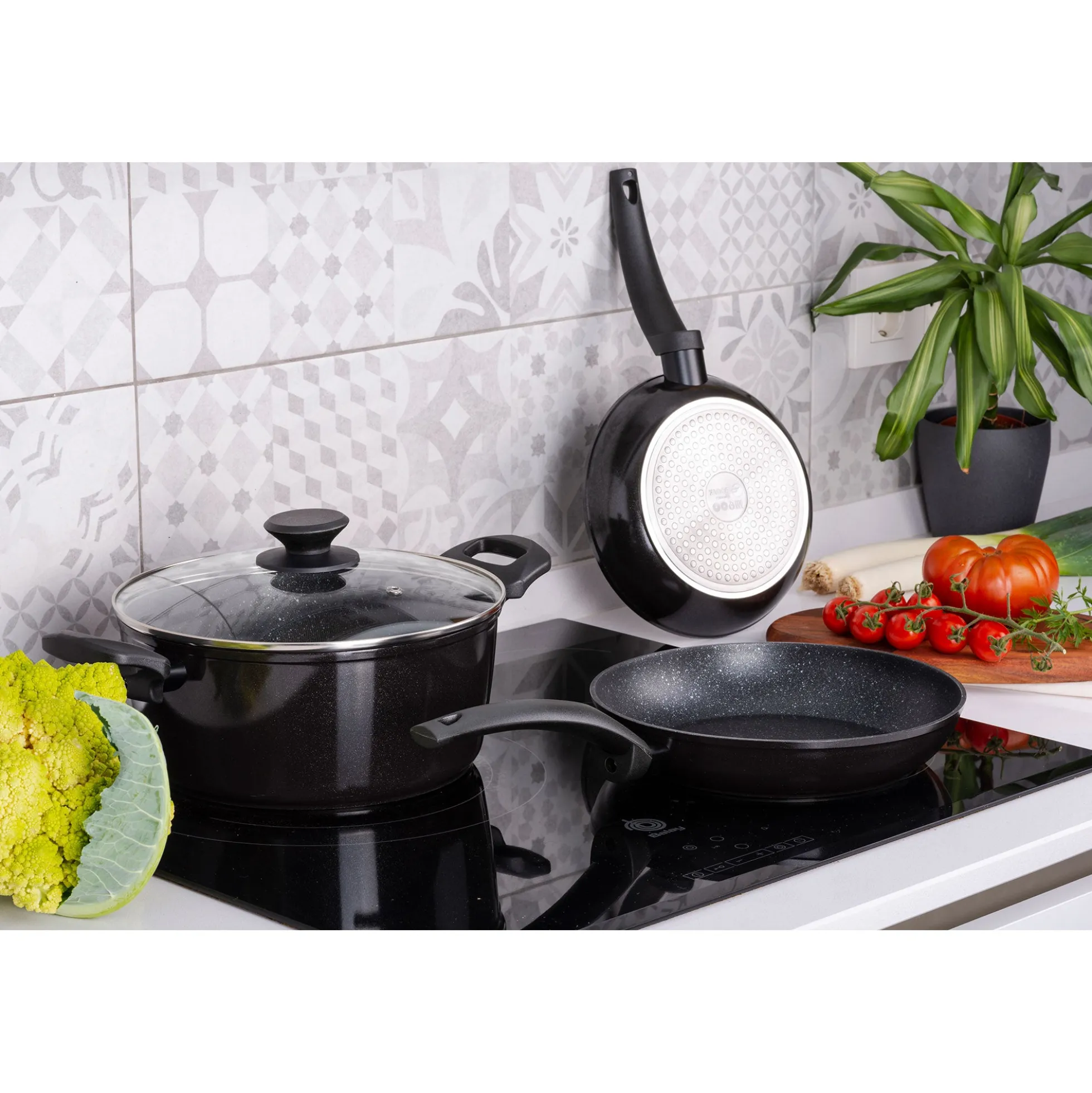 Batería Cocina Inducción 4 Piezas, Antiadherente Sin Pfoa, Aluminio Forjado, Cazuela Sartenes Fagor Vivant 424 Negro