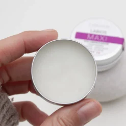 Bálsamo Labial Voluminizador Labnatur 15 ml | Efecto Volumen e Hidratación | Karité, Cacao y Brotes de Mostaza