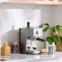 Cafetera Espresso Breville SlimLine VCF185X