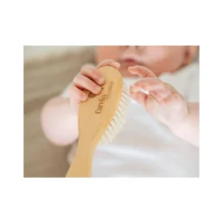 Cepillo Natural para Bebé + Bolsita de Algodón Orgánico Carelia