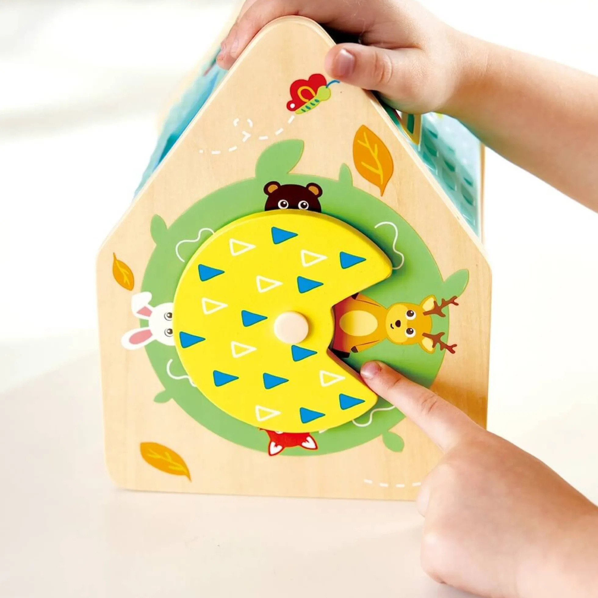 Clasificador Formas Critter House Hape