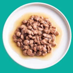Comida húmeda gatos en salsa Trocitos de Pato y Pollo Edgard & Cooper 85 g