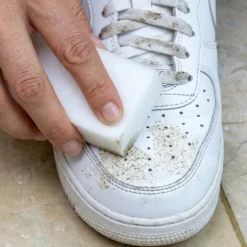 Esponja Mágica De Melamina Para Manchas En Calzado Y Tapicería. Limpieza Solo Con Agua, Sin Químicos Ni Detergentes