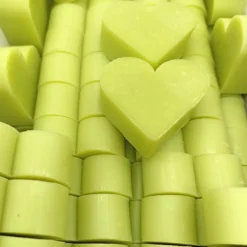 100 Jabones Aromáticos Con Forma De Corazón - Detalle Para Invitados De Eventos - Jabón Glicerina Con Aroma A Té Verde