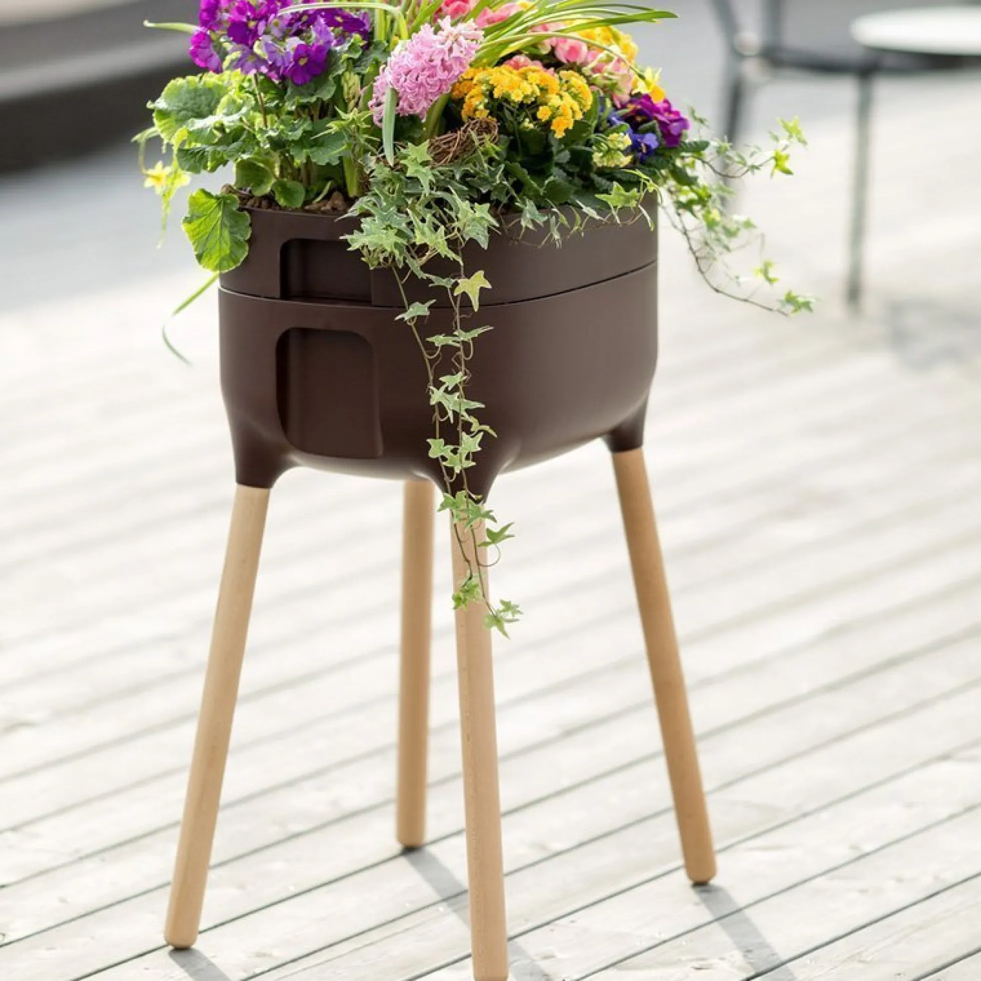 Jardinera Elevada Urbalive High Marrón Con Auto-riego