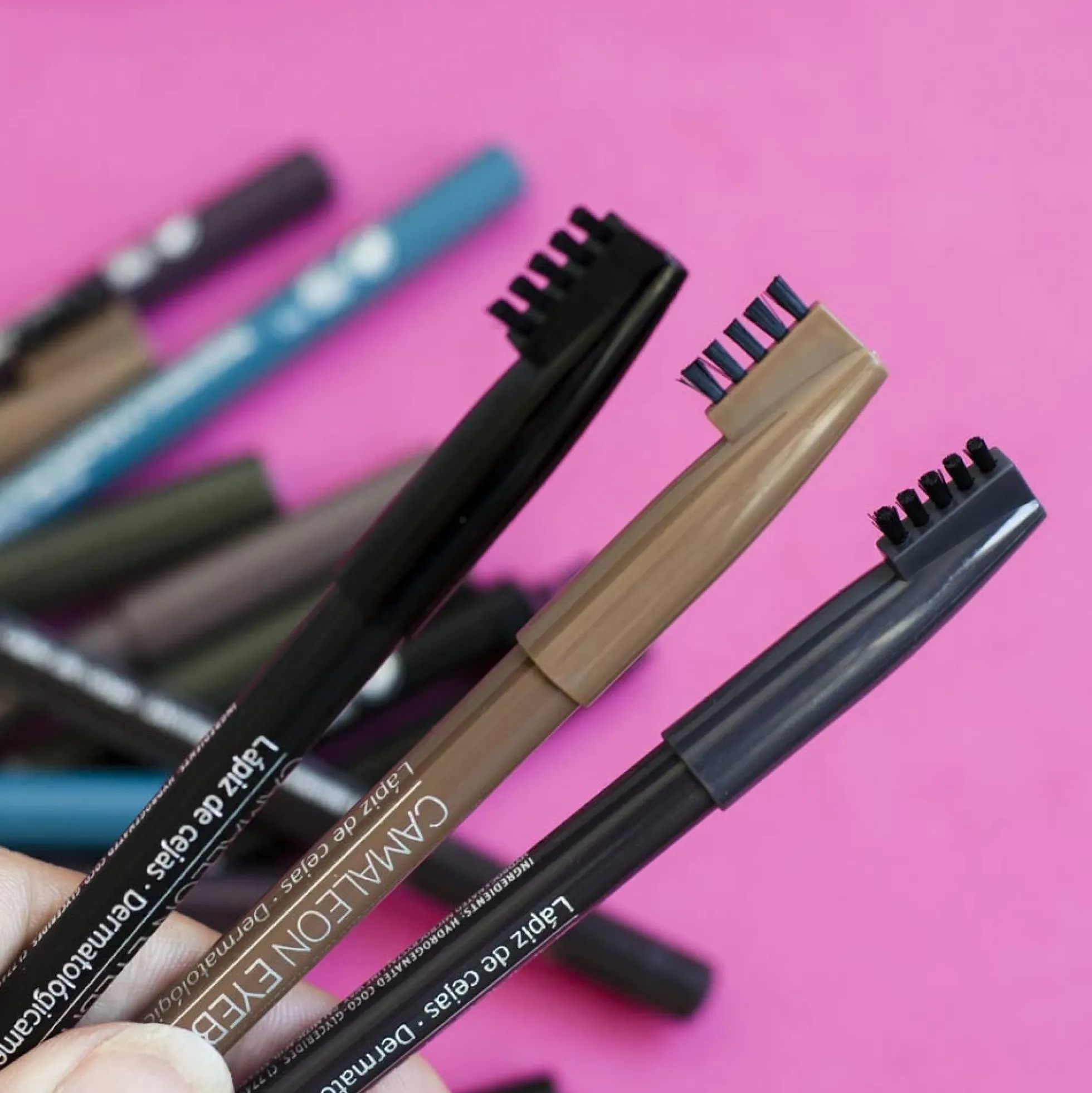 Lápiz De Cejas Brown Camaleon Cosmetics