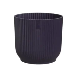 Macetero reciclado Winery morado Elho 18 cm