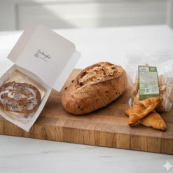 Pack Eco: 1 Pan Oval Pasas Y Nueces, 1 Mini Es Kringles, 1 Croissants De Espelta Mantequilla