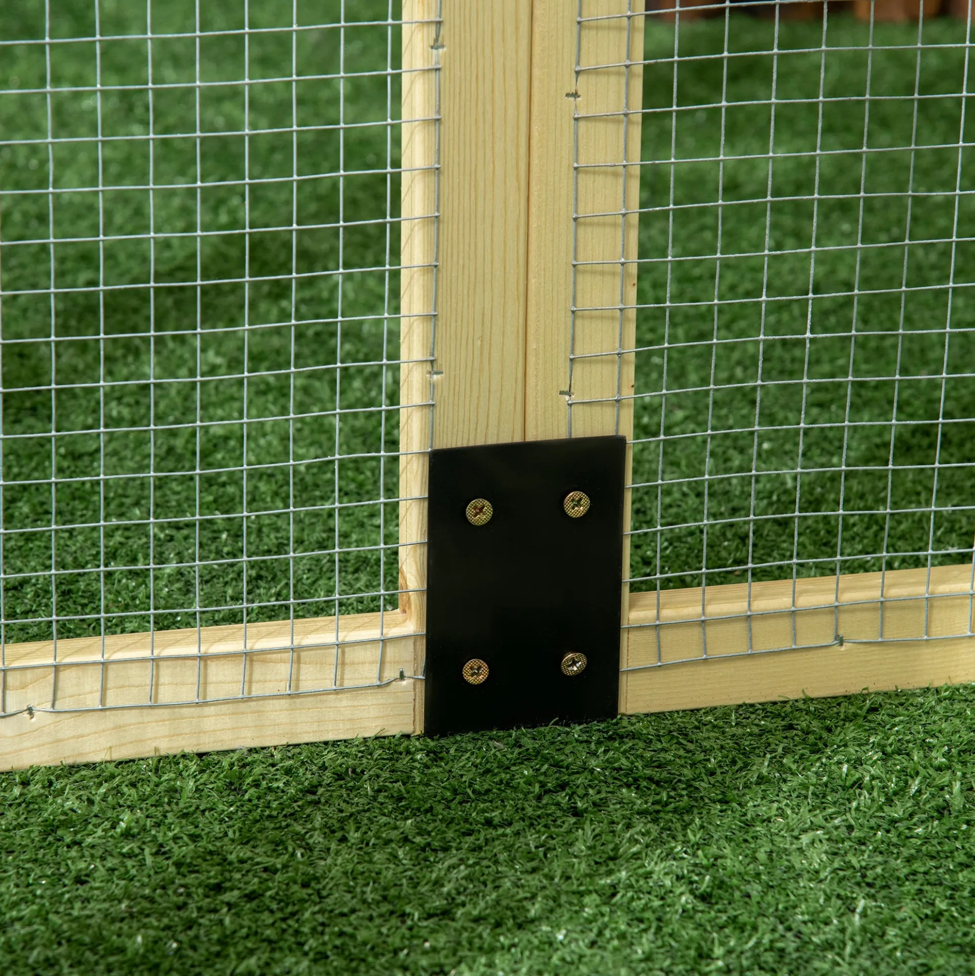 Pawhut Gallinero Para Exterior 140x88,5x106 Cm Para 1-3 Gallinas Madera Natural