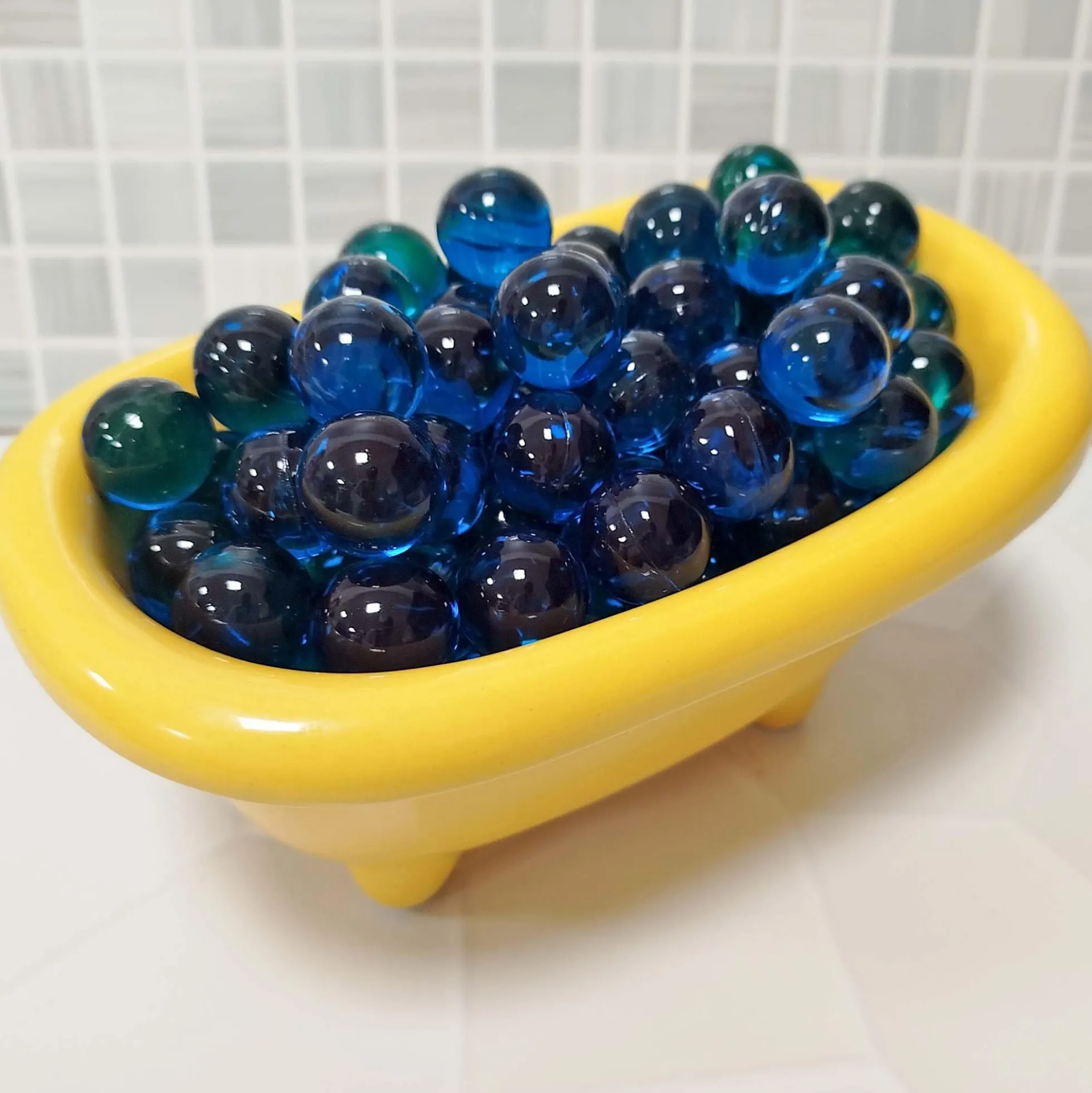 80 Perlas De Baño En Forma De Bola - Con Aceite De Soja - Hidrata, Suaviza Y Perfuma La Piel - Aroma Flor De Loto