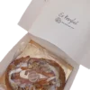 Postre de nueces kringle (Es Kringles) con caramelo a la sal y glaseado 400-425g