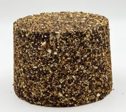 Poultry Block (4Kg) - Bloque De Alimento Para Gallinas Rico En Calcio, Vitaminas Y Cereales- Finca Casarejo