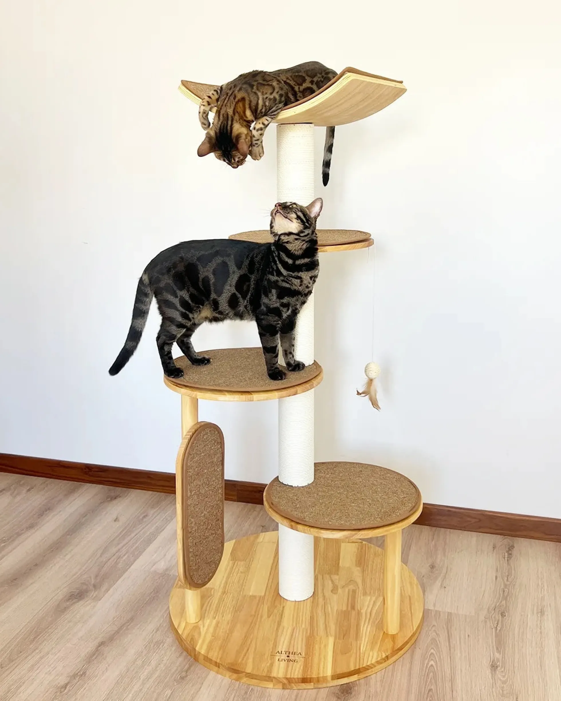 Árbol Rascador Para Gatos Gaviota, 3 En 1 Con Cama Y Zona De Escalada Althea Living 140x76x76cm