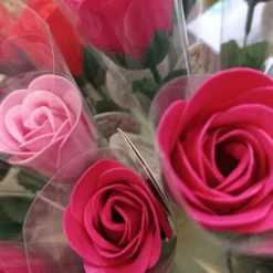 12 Rosa Con Pétalos De Jabón Aromático Para Baño Relax (surtido) - Regalo Original Para Días Especiales - Aroma Atalcado