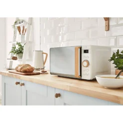 Swan Nordic Microondas Digital, 20l, 6 Niveles, Temporizador, Tirador Efecto Madera, Diseño, Sm22036whtneu, Blanco 800w