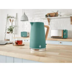 Swan Nordic Set Desayuno, Hervidor Agua 1,7 L, Tostadora Ranura Ancha 2 Rebanadas, Diseño, Stp2090greneu, Verde