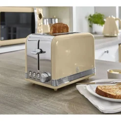 Swan Retro Set Desayuno Hervidor Agua 1,8l, Tostadora 2 Rebanadas, Microondas Digital 20l, Vintage, Strp2070cneu, Crema