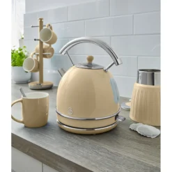Swan Retro Set Desayuno Hervidor Agua 1,8l, Tostadora 2 Rebanadas, Microondas Digital 20l, Vintage, Strp2070cneu, Crema