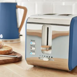 Swan Set Desayuno, Hervidor Agua 1,7 L, Tostadora Ranura Ancha 2 Rebanadas, Diseño Nordic, Stp2090bluneu, Azul 2200w