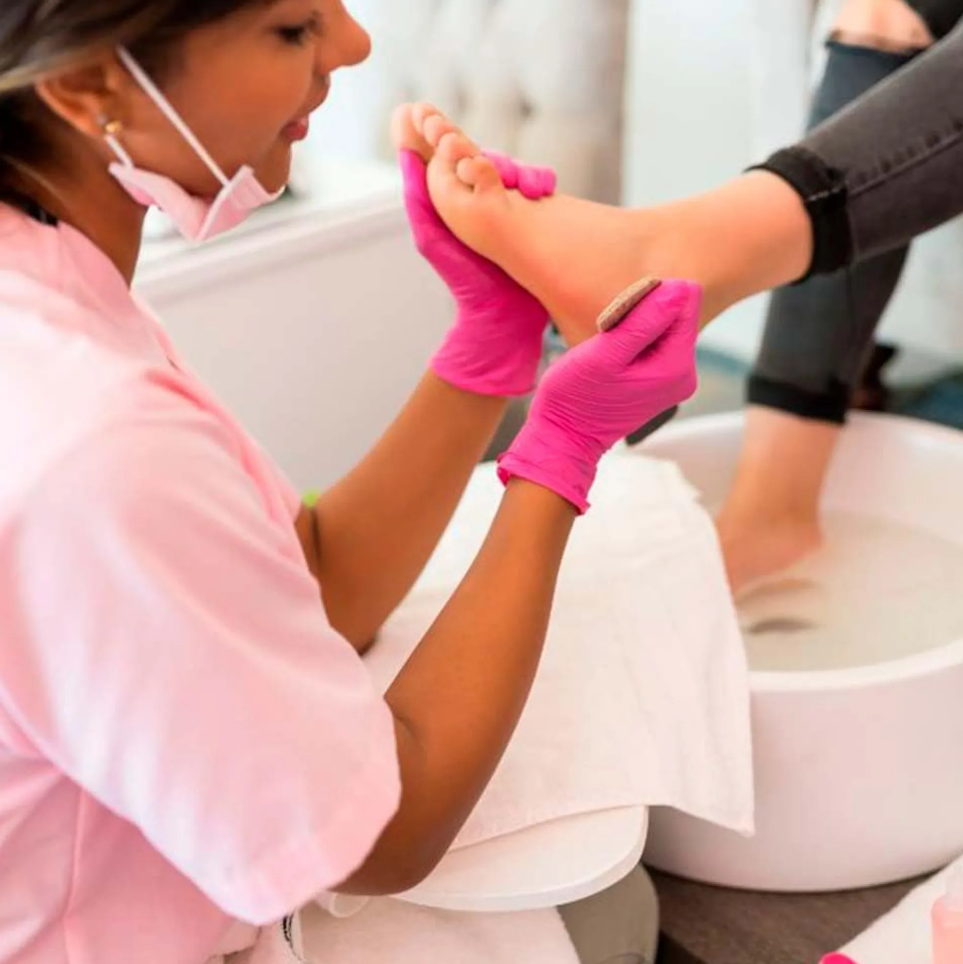 Tarro 7 Mini Bombas Efervescentes Para Manicura Y Pedicura - Ablandan Durezas, Uñas Y Cutículas - Aroma Frambuesa