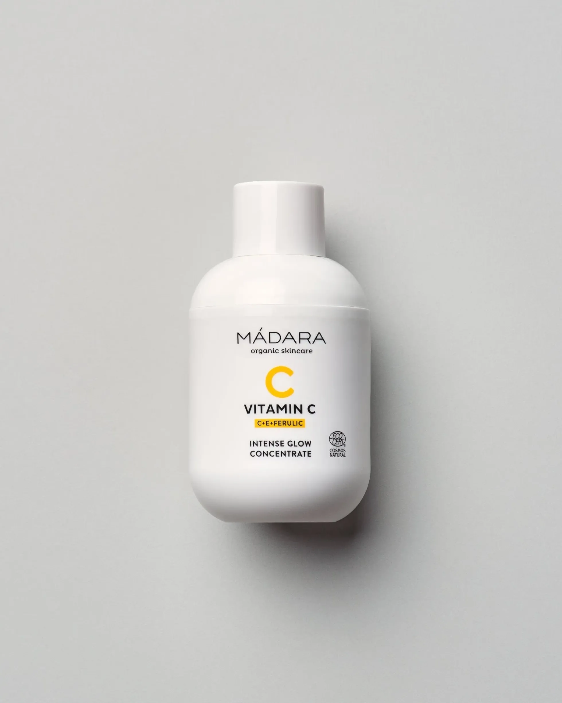 Vitamina C Concentrado de brillo intenso Mádara 30ml